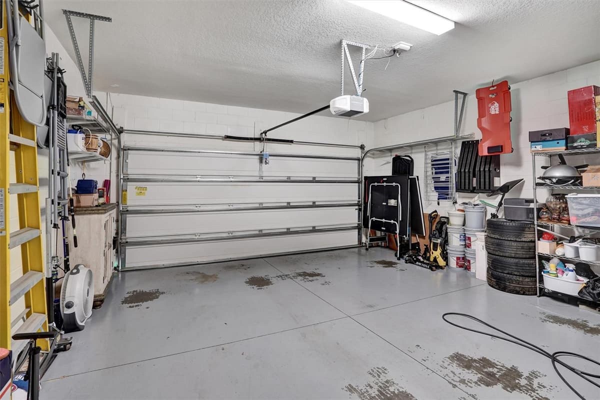 8111 PACIFIC LOON STREET — photo 40 of 41