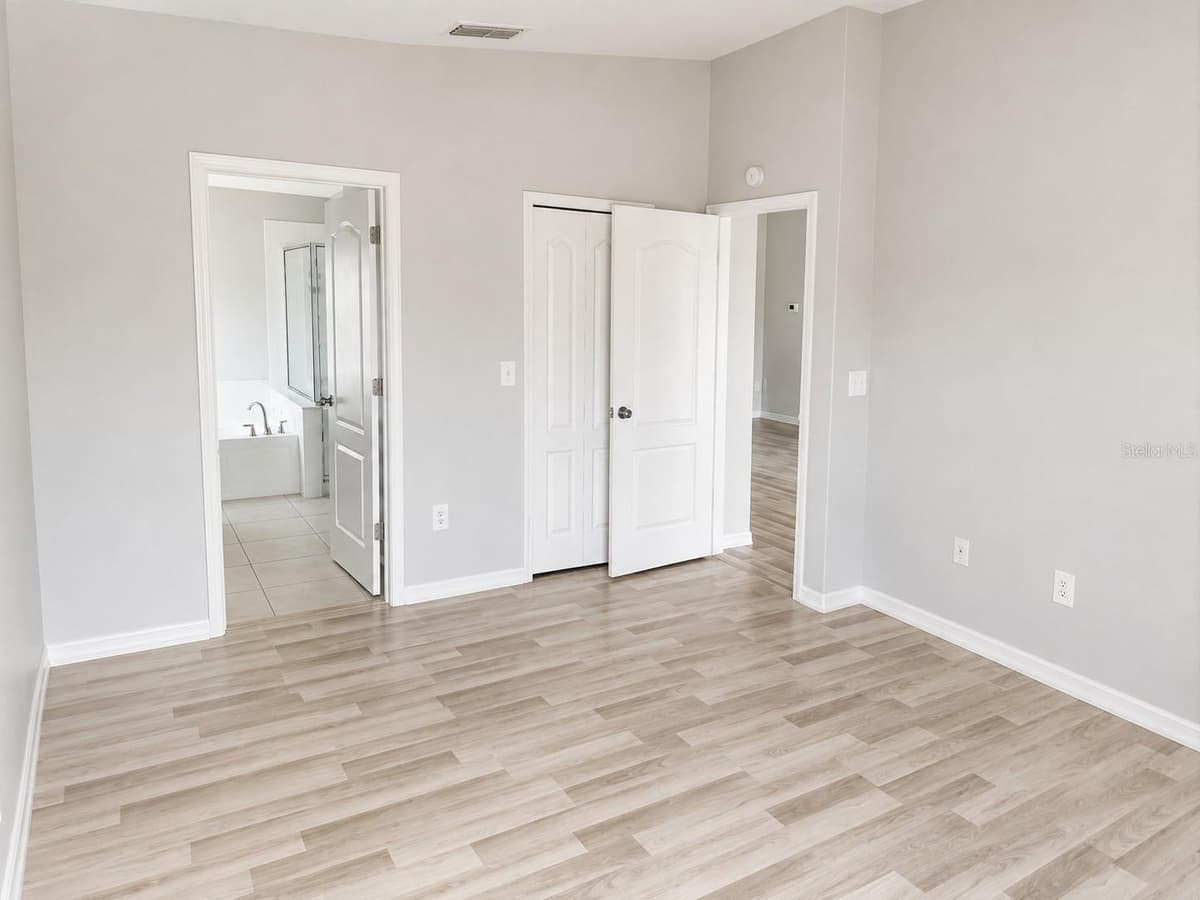 2242 COLVILLE CHASE DRIVE — photo 10 of 11