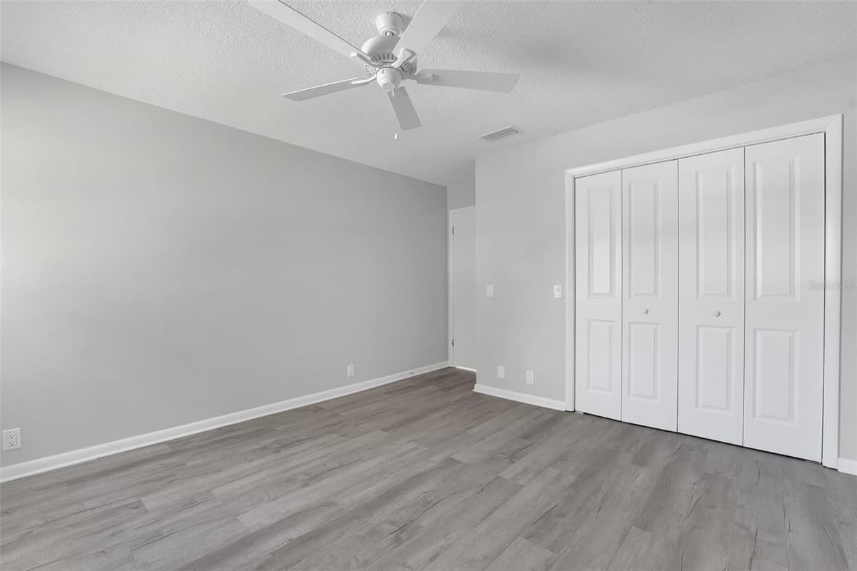 300 GREENFIELD ROAD — photo 22 of 41