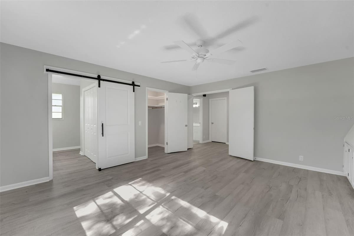 300 GREENFIELD ROAD — photo 16 of 41