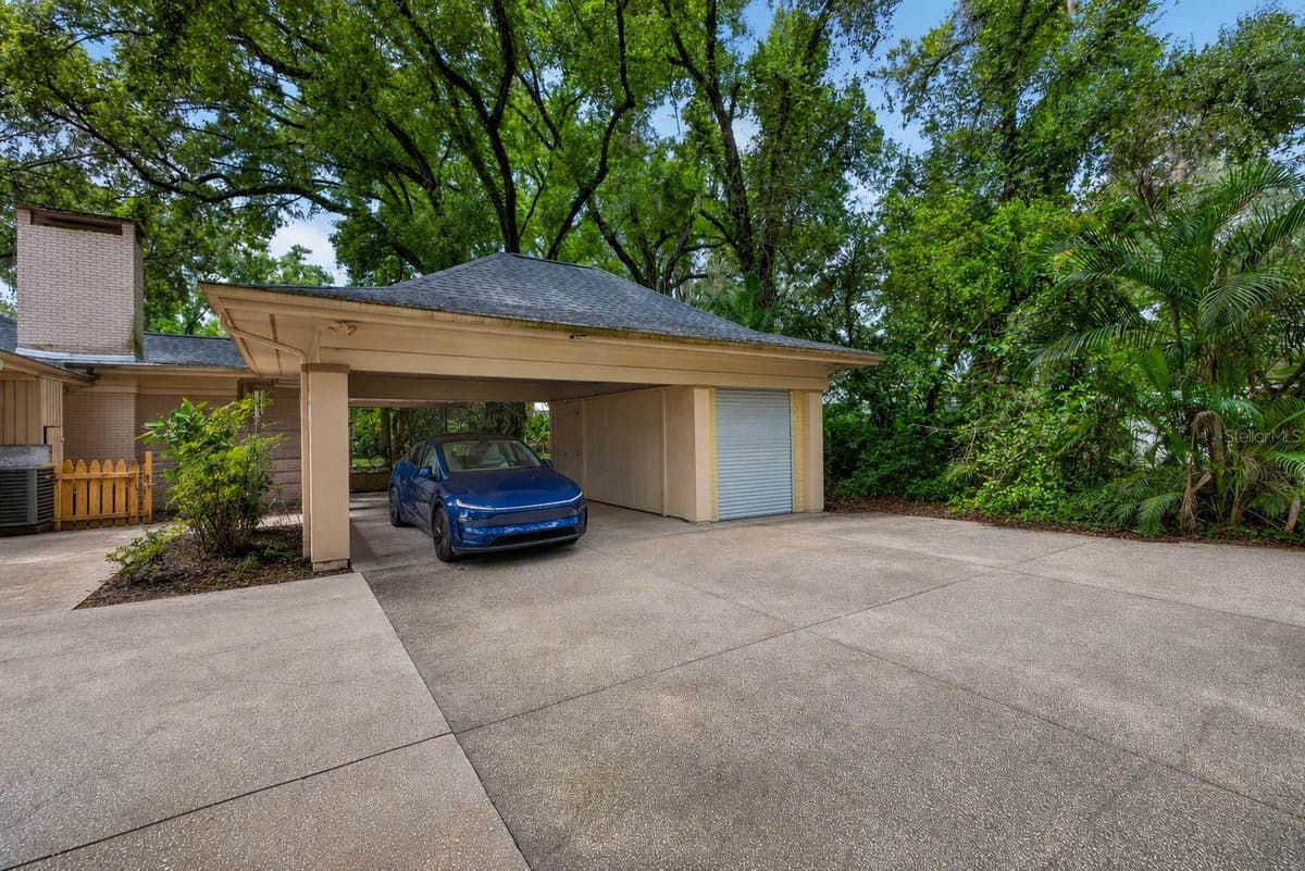 602 RIVERHILLS DRIVE — photo 41 of 45