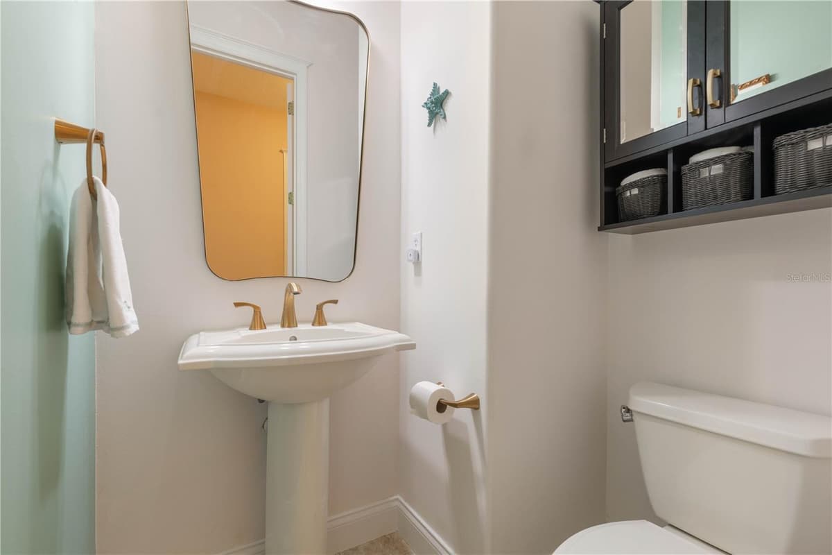 8 WATERVIEW DRIVE — photo 26 of 55
