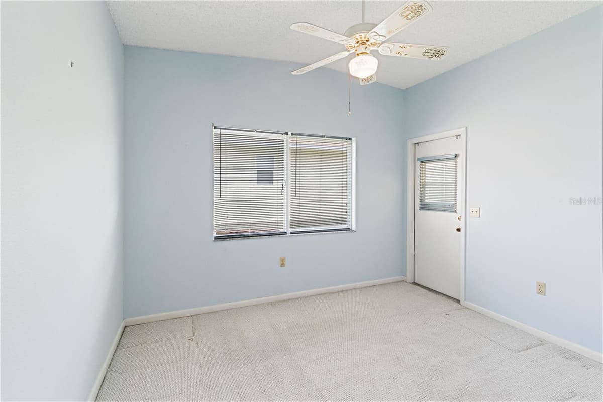 3433 GLEN ABBEY LANE — photo 13 of 37