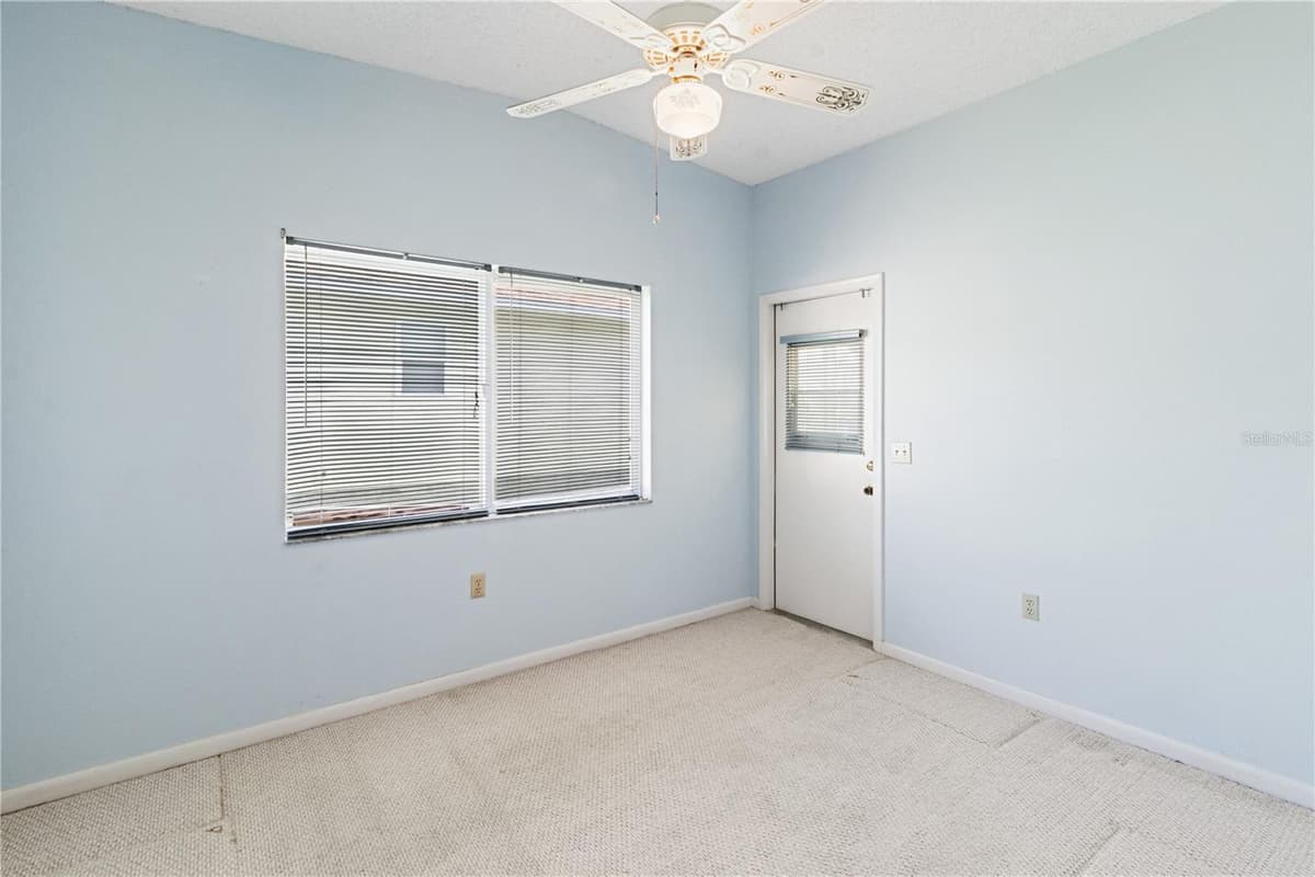 3433 GLEN ABBEY LANE — photo 12 of 37