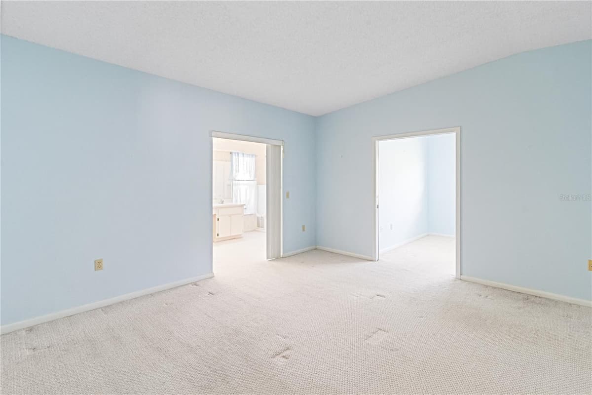 3433 GLEN ABBEY LANE — photo 15 of 37