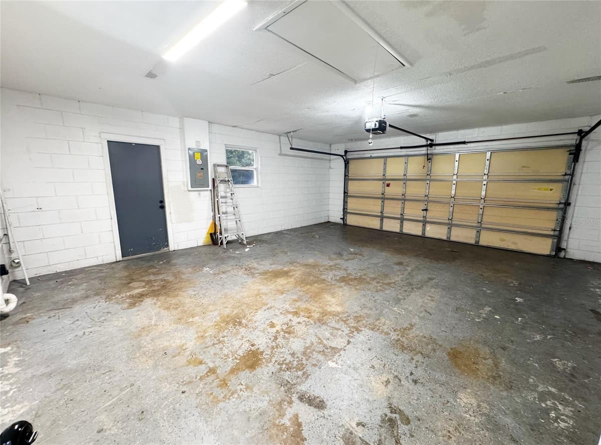 12225 PANTAR STREET — photo 13 of 15