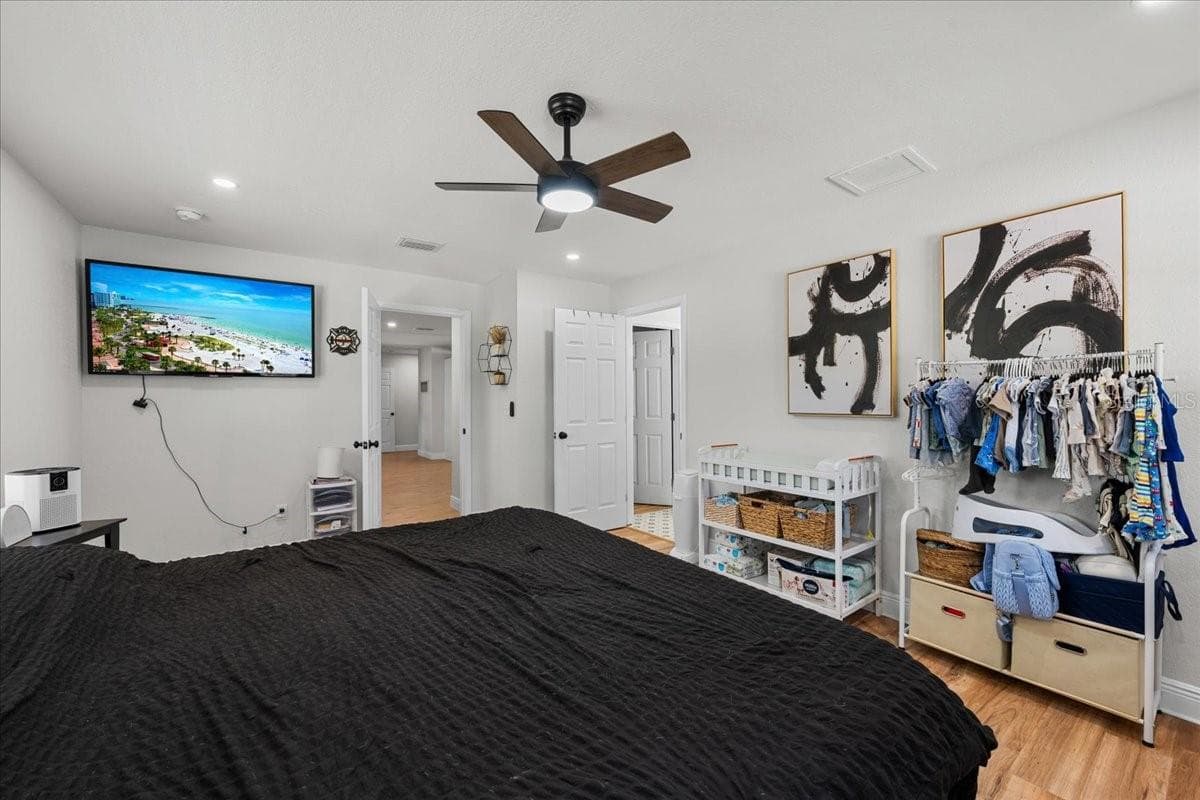 14434 DUANE COURT — photo 32 of 84
