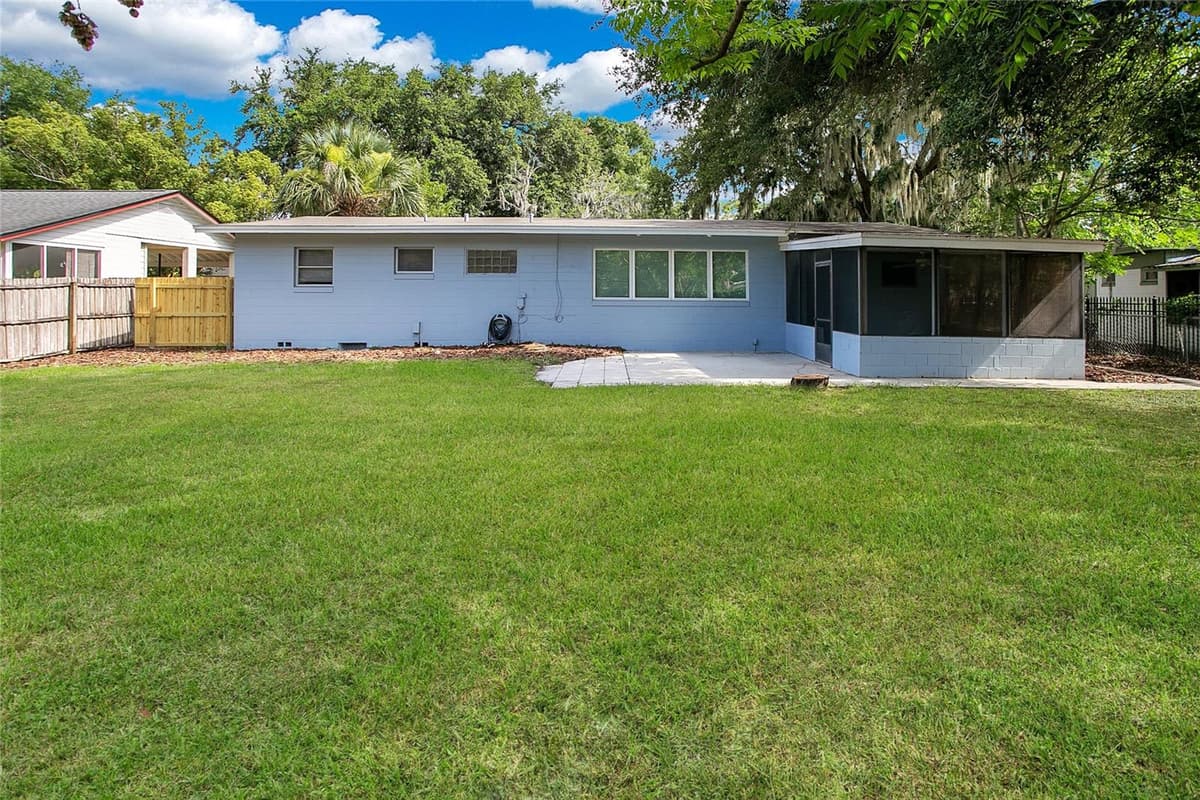 1955 ELAND AVENUE — photo 18 of 19