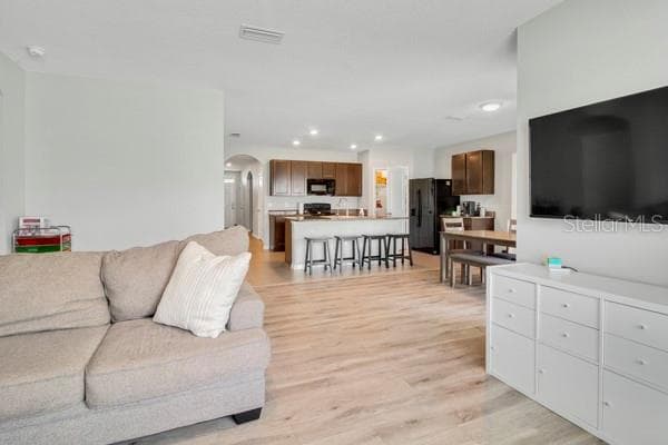 10213 GOLDEN LIGHT COURT — photo 10 of 32
