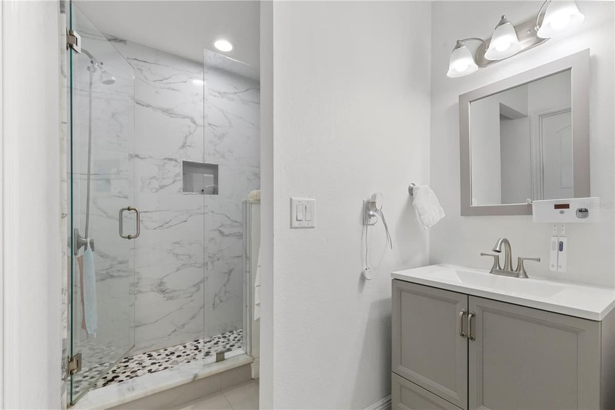 7529 ARMAND CIRCLE — photo 35 of 50