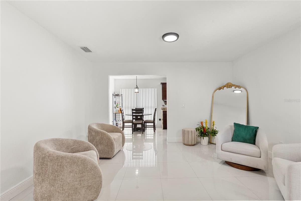 7529 ARMAND CIRCLE — photo 15 of 50