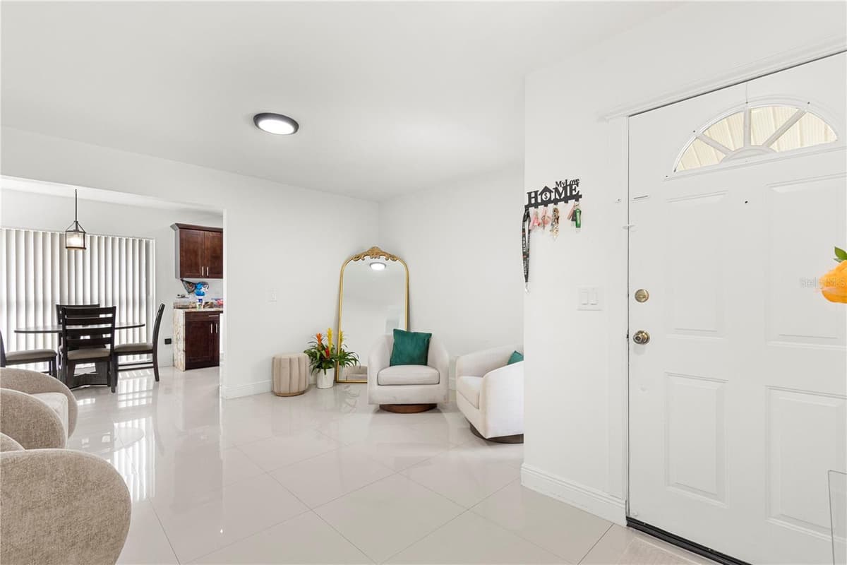 7529 ARMAND CIRCLE — photo 14 of 50