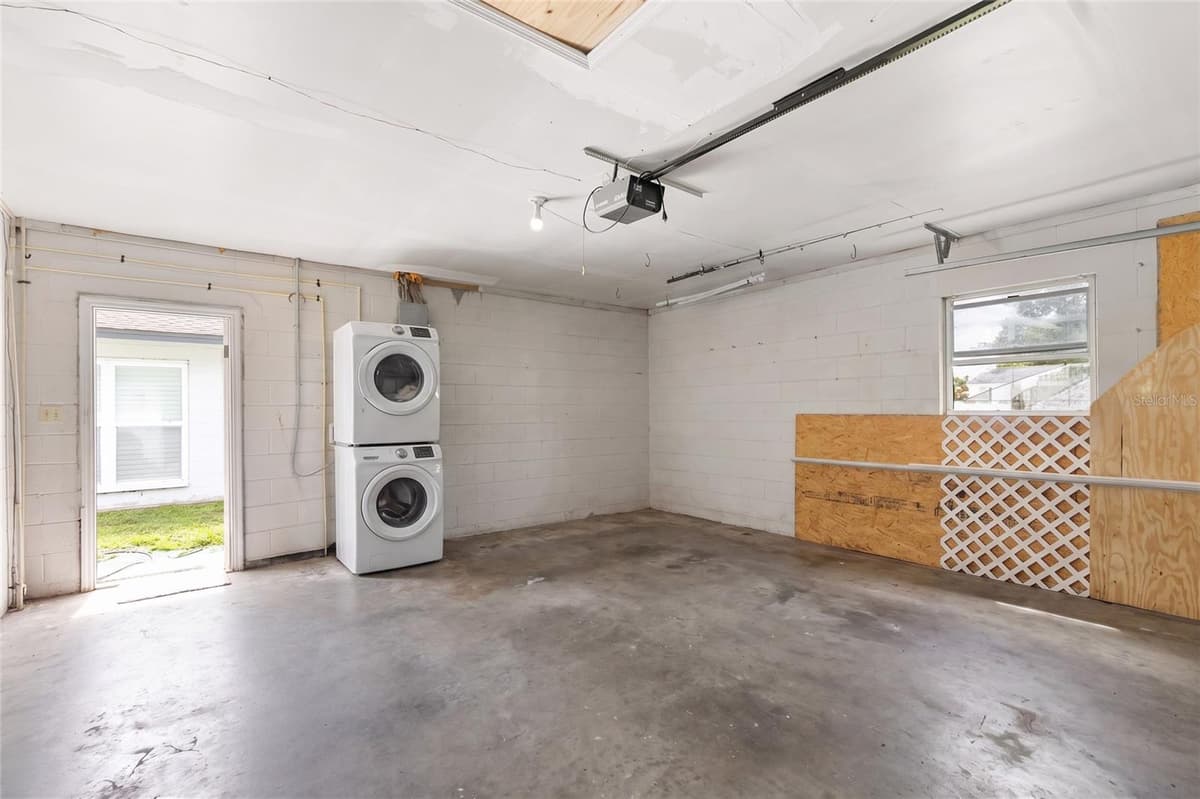7529 ARMAND CIRCLE — photo 41 of 50