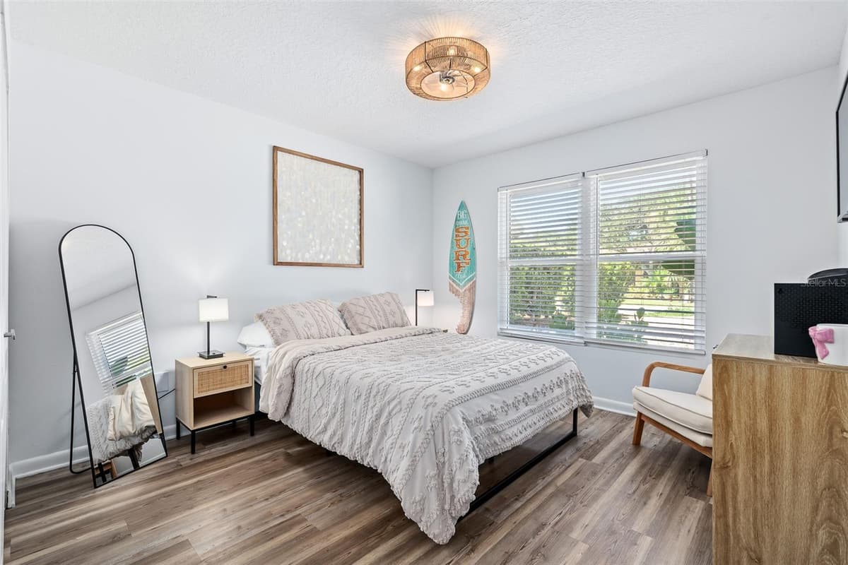 2135 FLAGLER AVENUE — photo 33 of 65