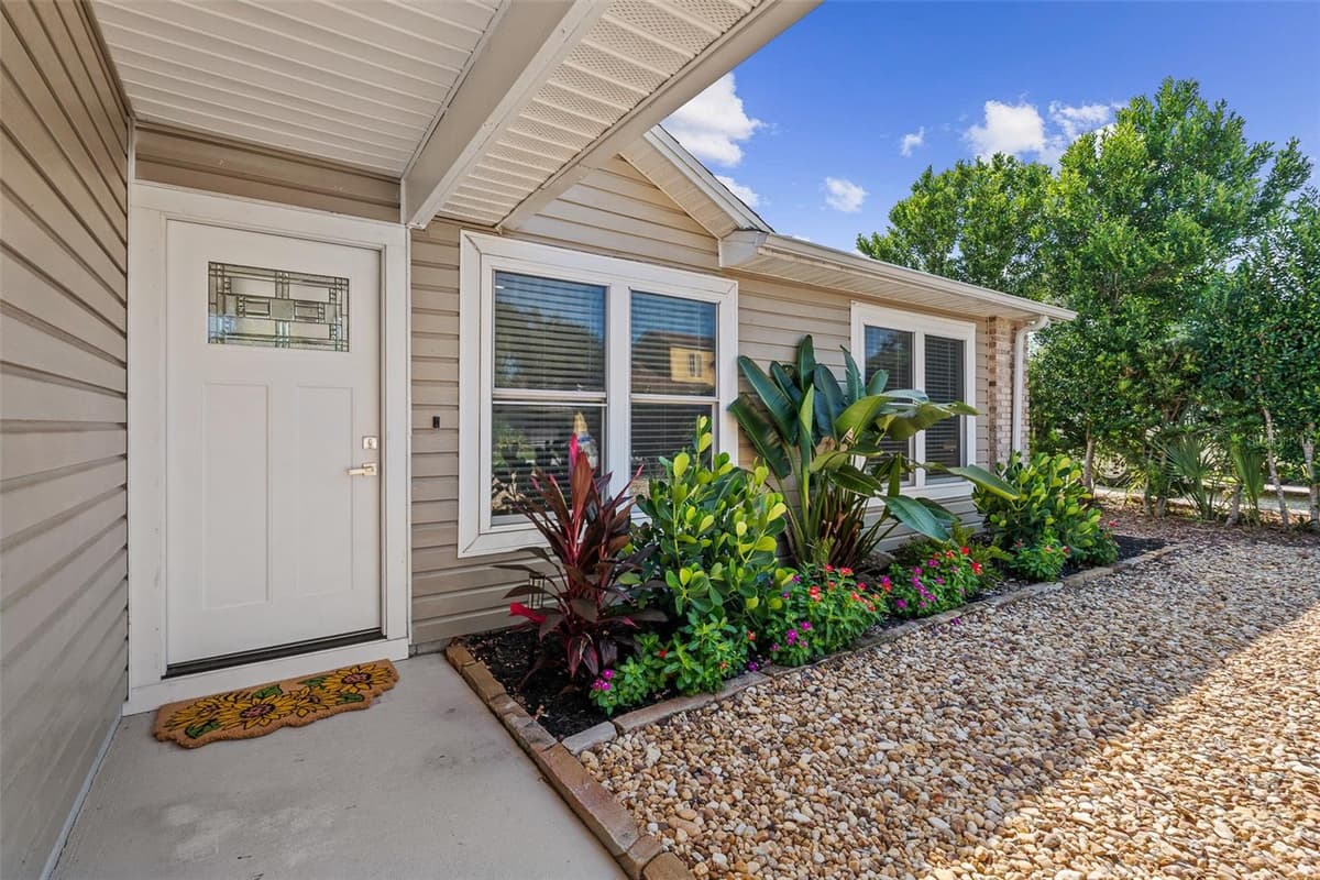 2135 FLAGLER AVENUE — photo 4 of 65