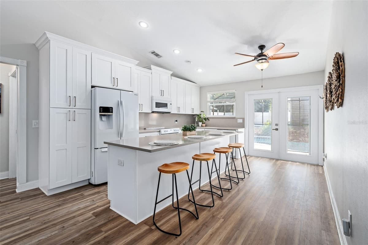 2135 FLAGLER AVENUE — photo 15 of 65