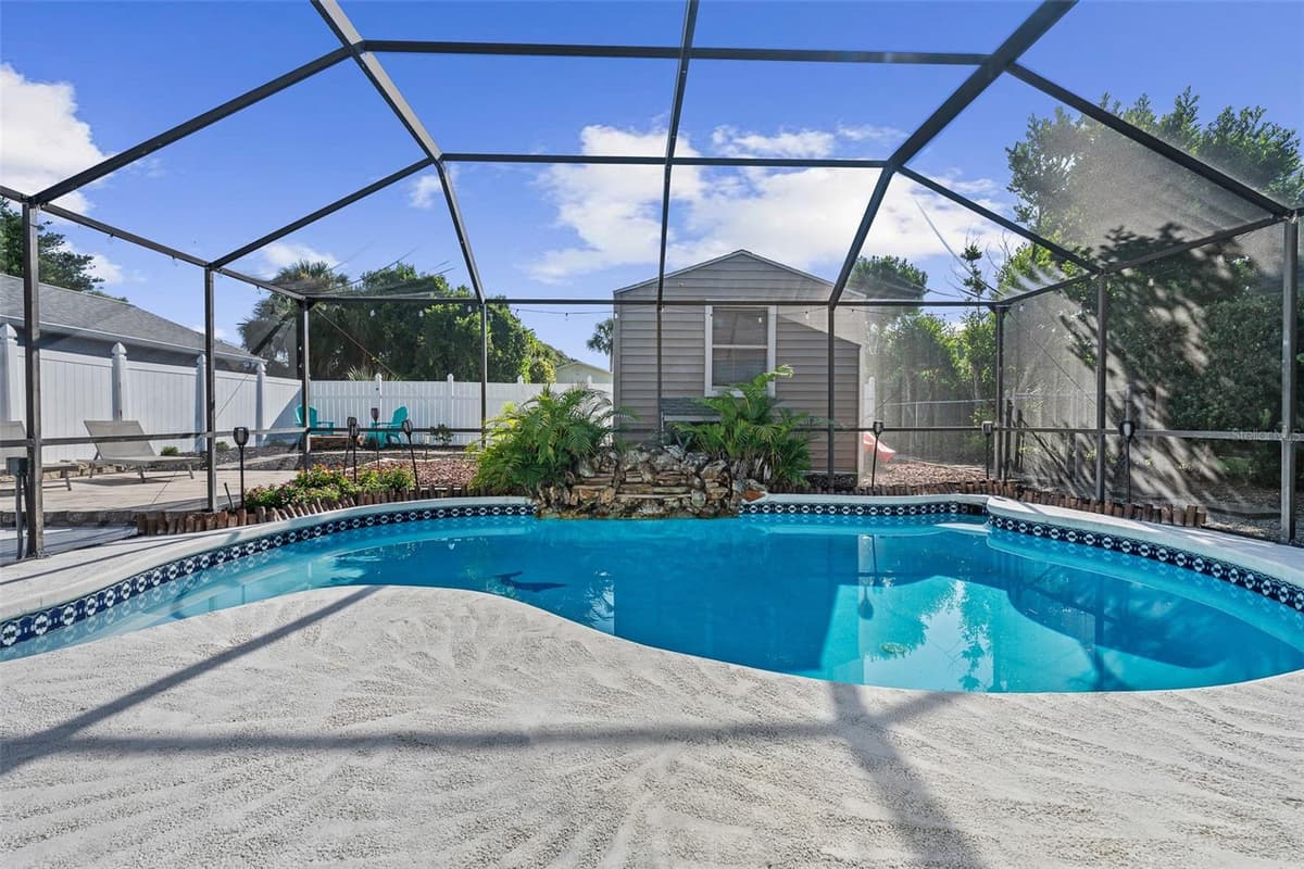2135 FLAGLER AVENUE — photo 40 of 65