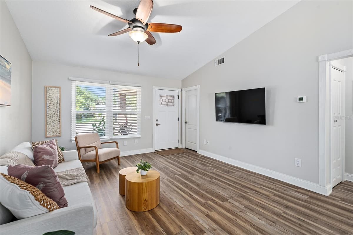 2135 FLAGLER AVENUE — photo 7 of 65
