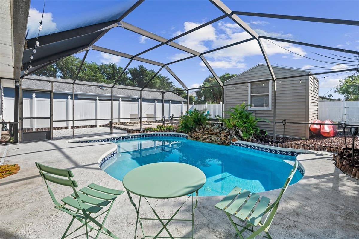 2135 FLAGLER AVENUE — photo 38 of 65