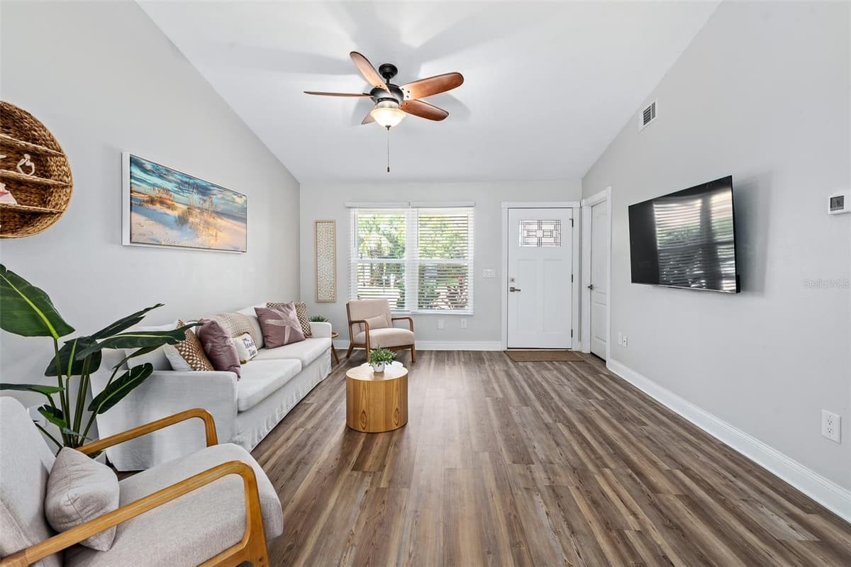 2135 FLAGLER AVENUE — photo 11 of 65
