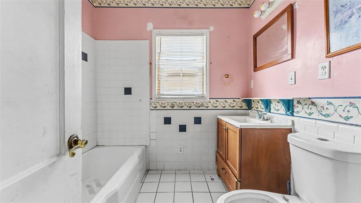 1825 16TH STREET — photo 17 of 27