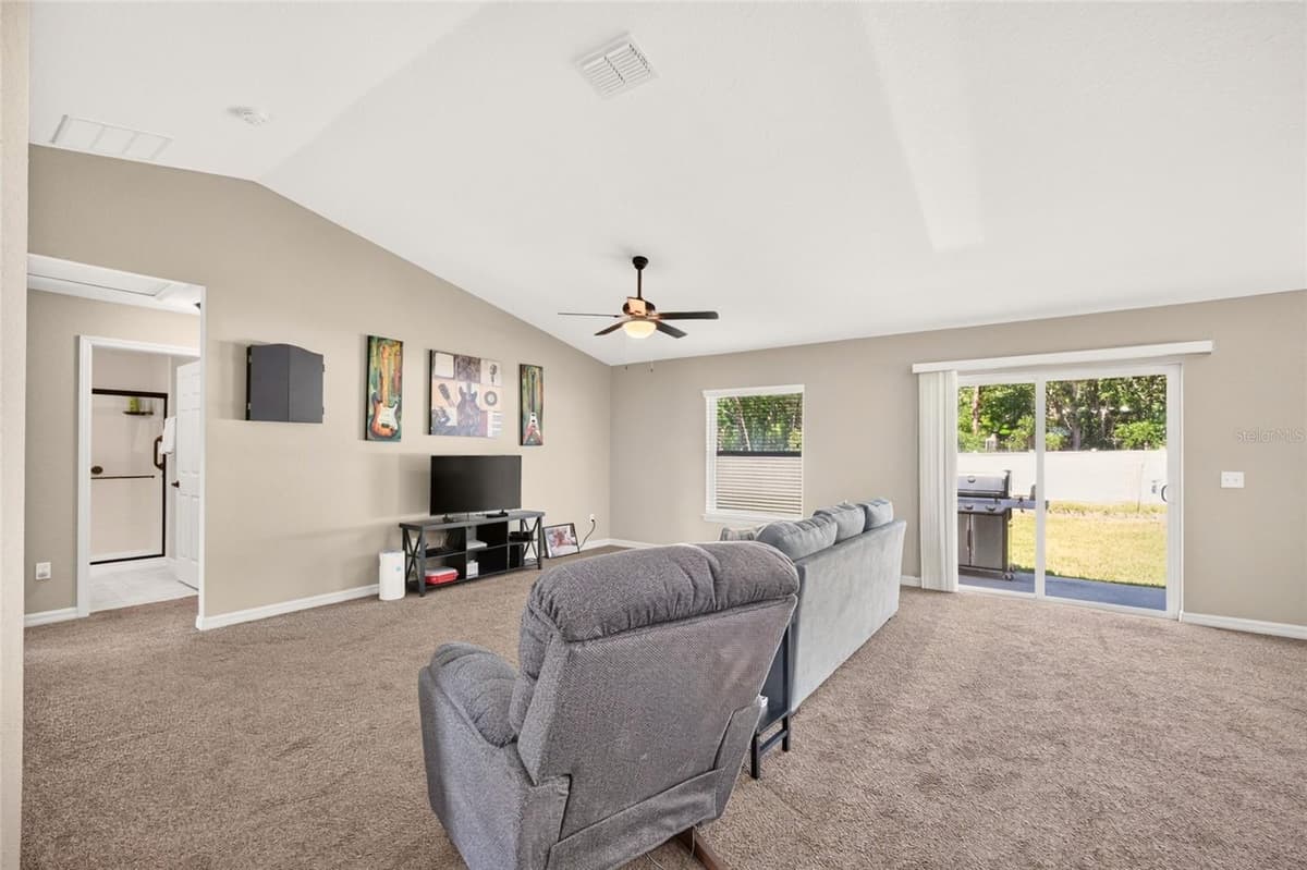 17477 36TH TERRACE — photo 4 of 36