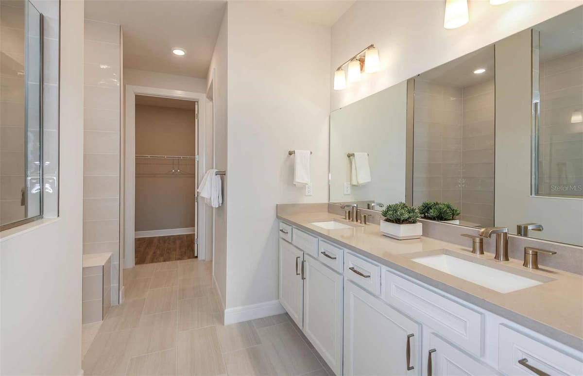 11419 CLAY AVENUE — photo 9 of 24