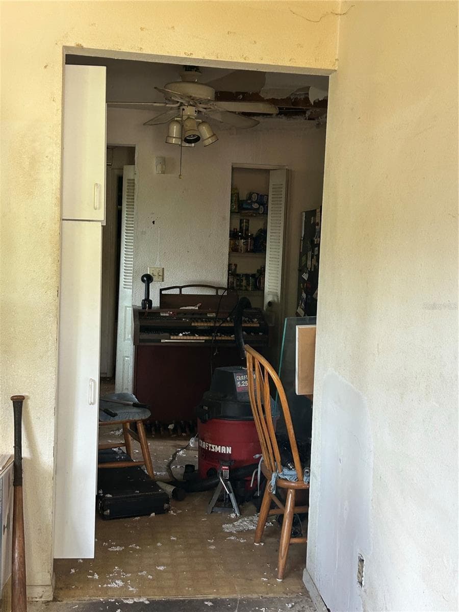 2887 DIVISION DRIVE — photo 8 of 42