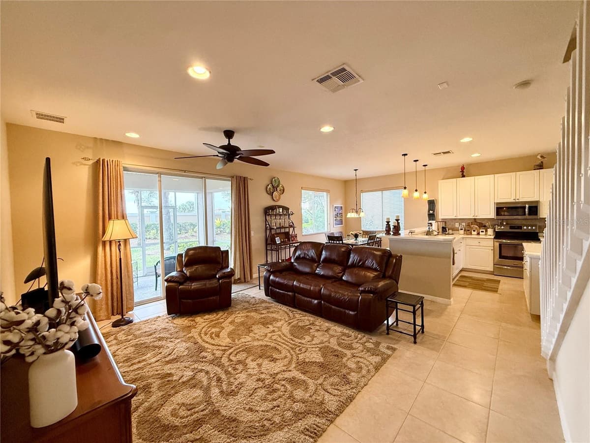 15470 LAGUNA HILLS DRIVE — photo 14 of 49