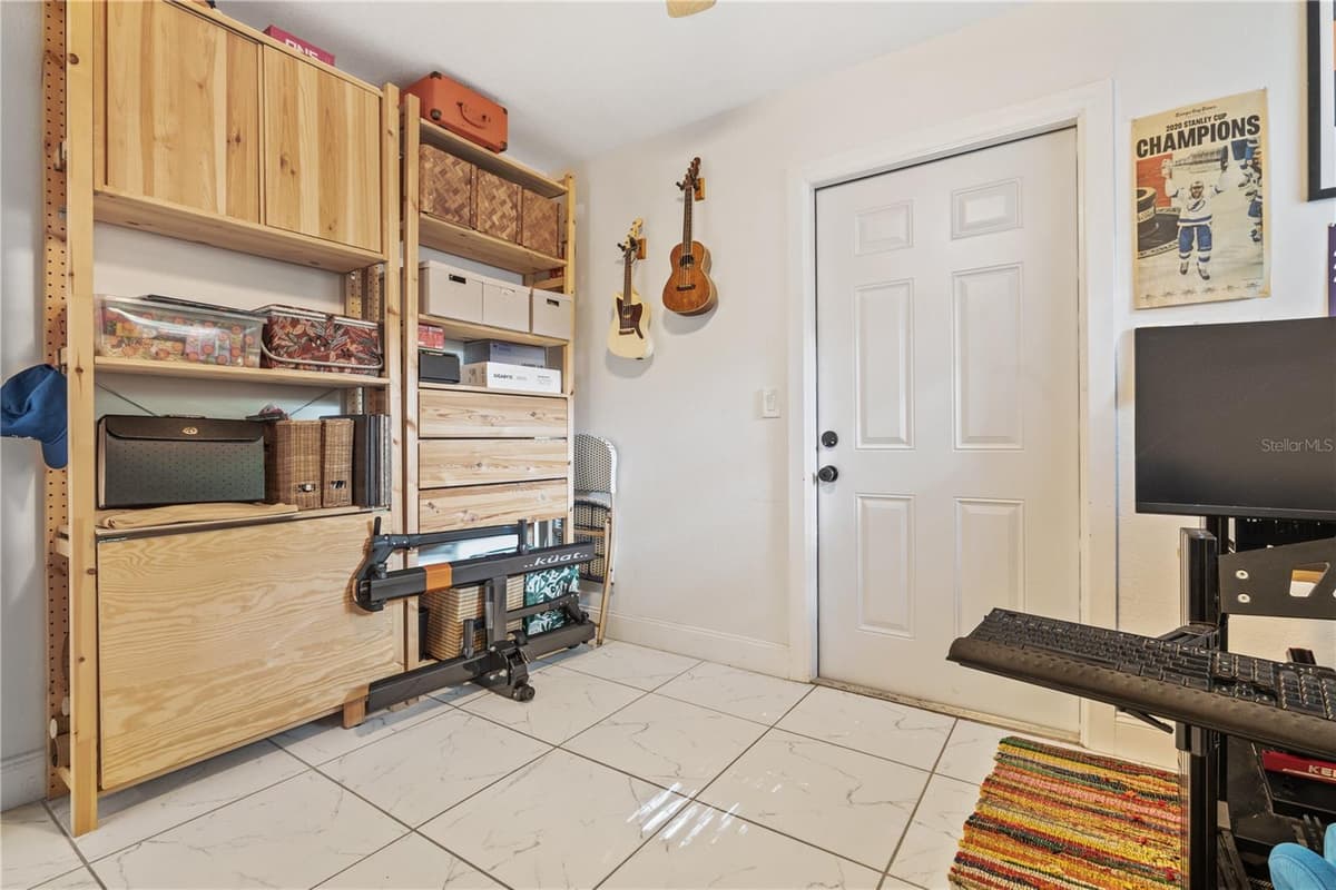 1723 PATTERSON STREET — photo 16 of 26