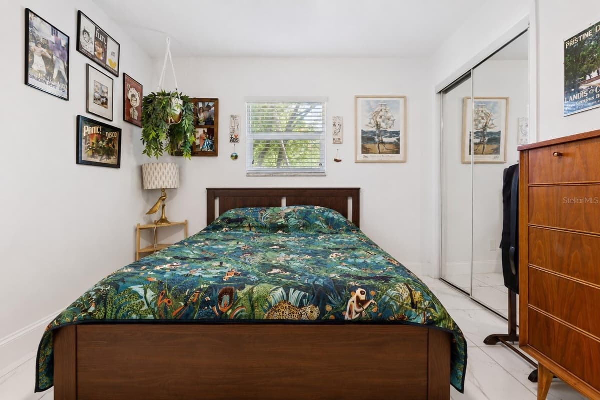 1723 PATTERSON STREET — photo 12 of 26