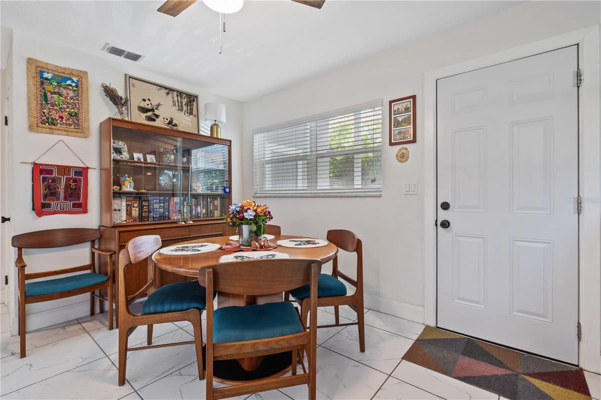 1723 PATTERSON STREET — photo 7 of 26