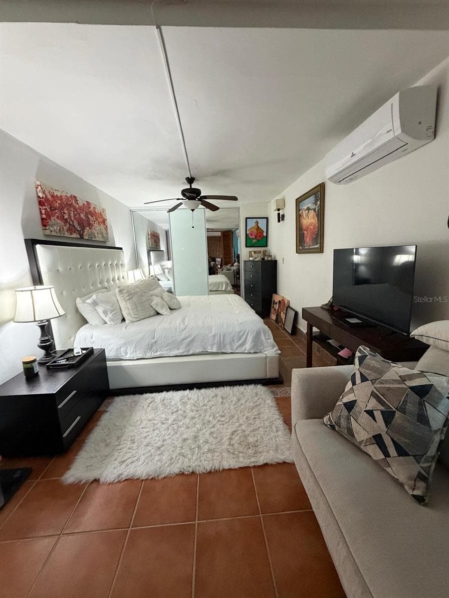 163 CALLE 7 — photo 26 of 36