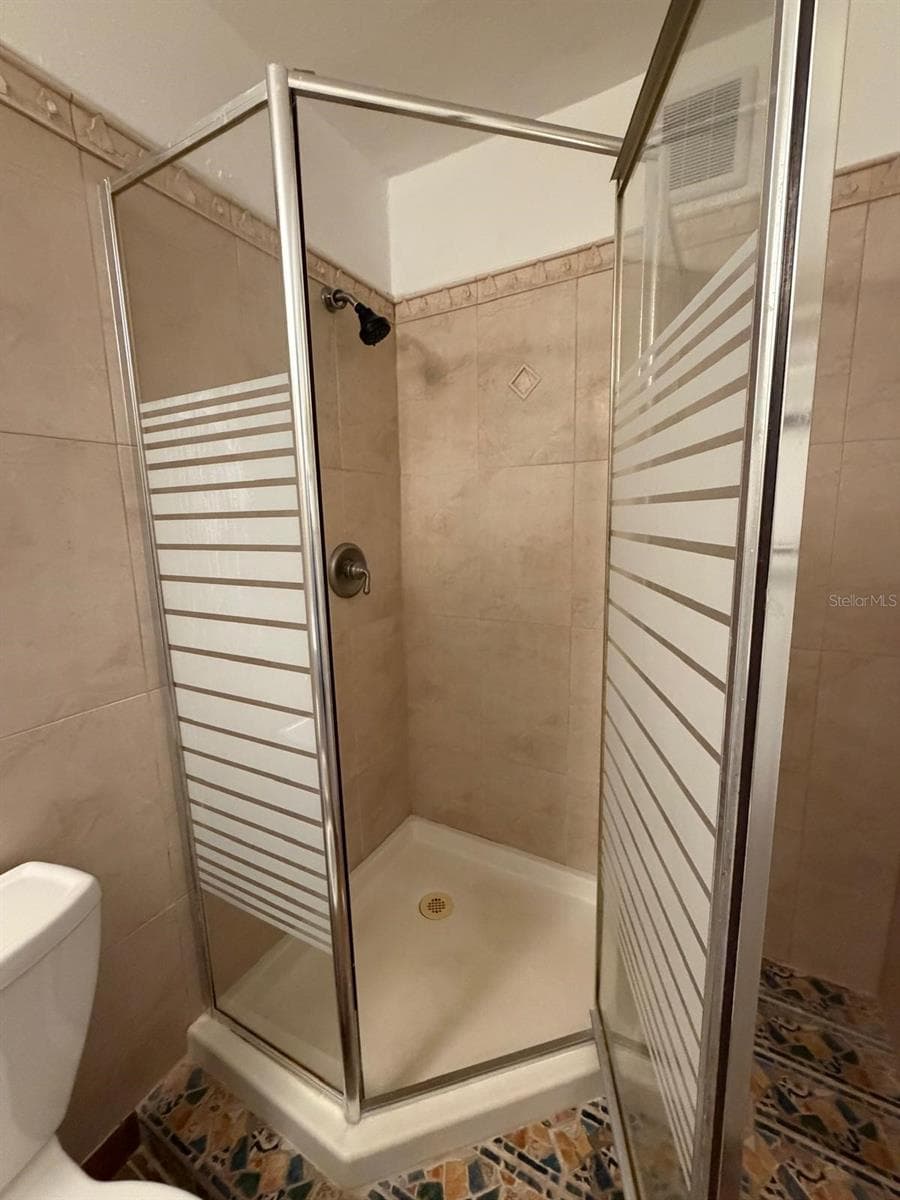163 CALLE 7 — photo 10 of 36
