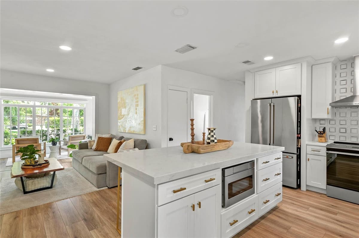 3510 CHELSEA STREET — photo 14 of 34