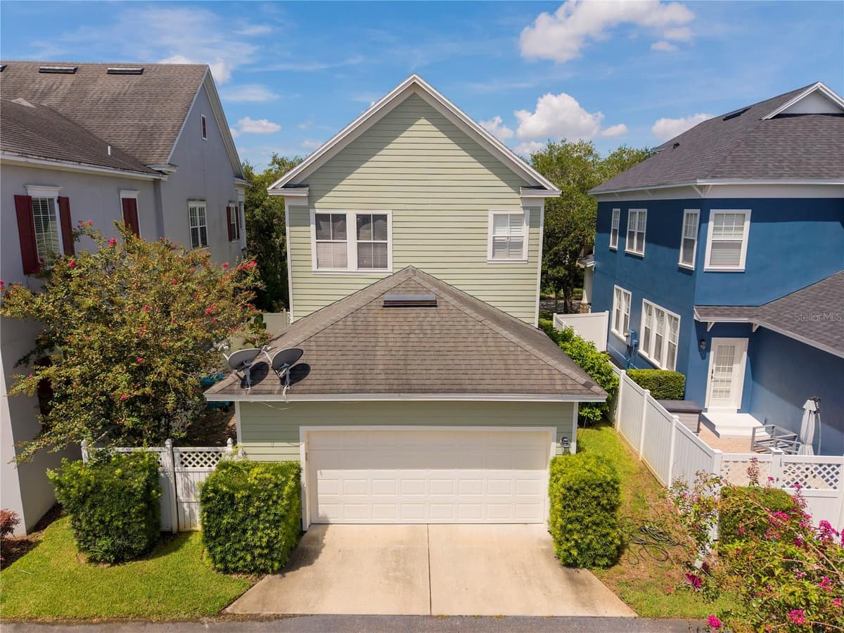 1555 HANKS AVENUE — photo 16 of 83