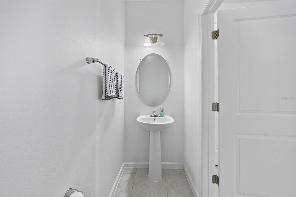 14929 PROMENADE PARKWAY — photo 12 of 34