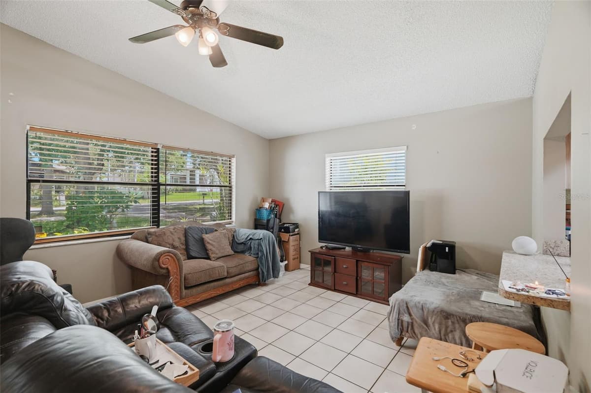 1304 BOYER STREET — photo 7 of 28