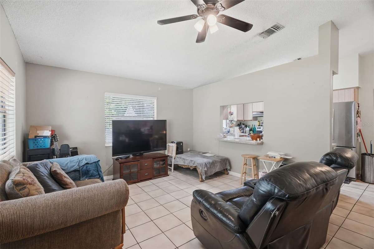 1304 BOYER STREET — photo 8 of 28