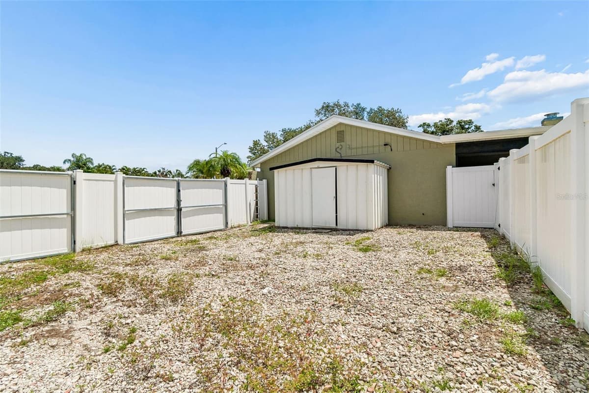 11798 DAVID COURT — photo 47 of 51