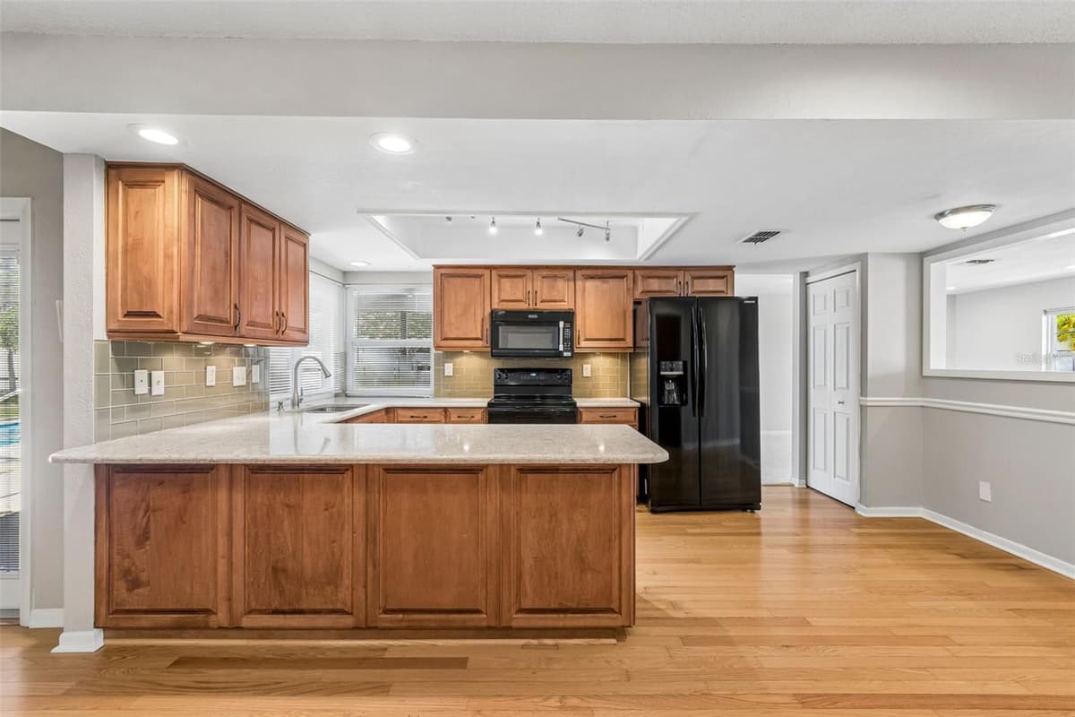 11798 DAVID COURT — photo 7 of 51