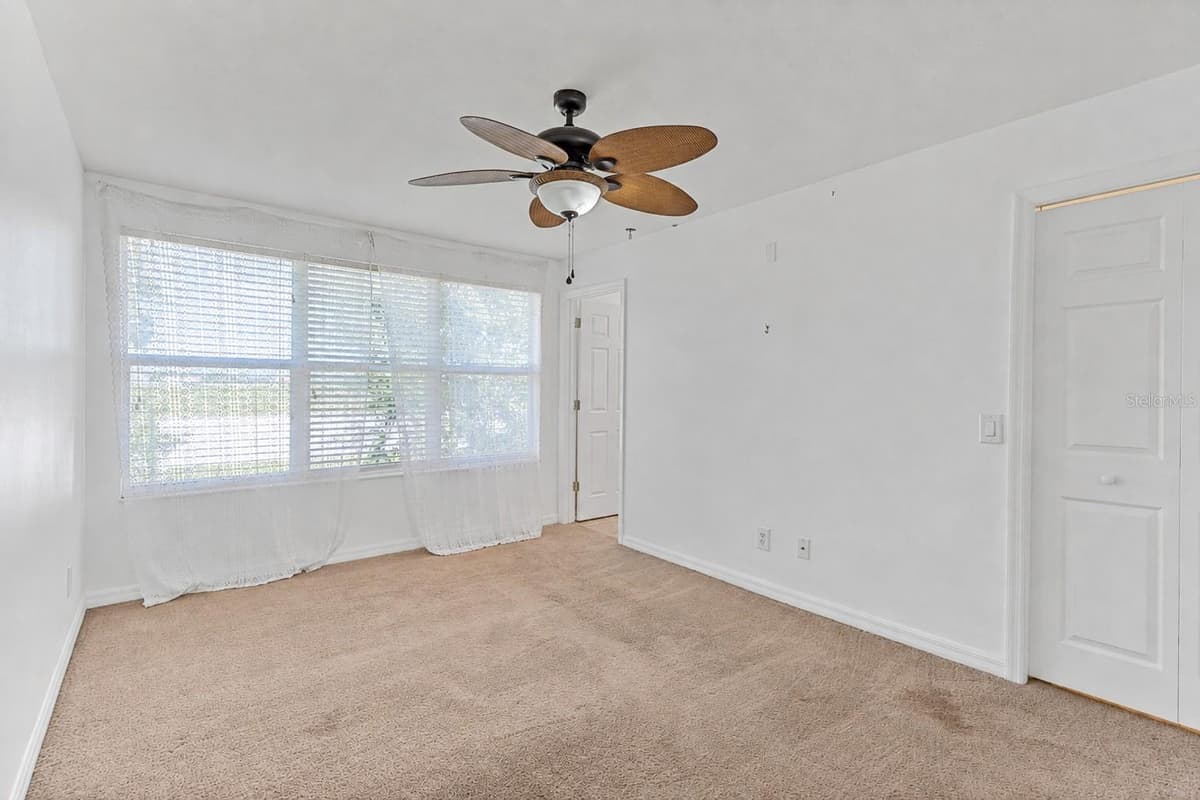 1170 GRANTHAM DRIVE — photo 21 of 41