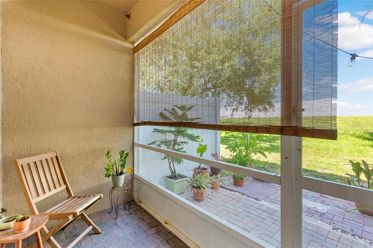1170 GRANTHAM DRIVE — photo 18 of 41