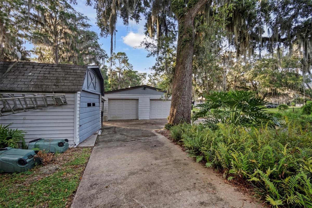 5251 LAKE JESSAMINE DRIVE — photo 43 of 62