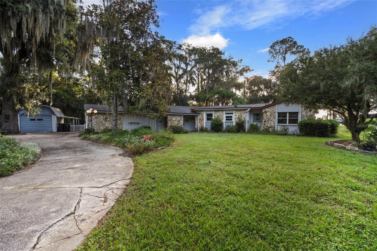 5251 LAKE JESSAMINE DRIVE — photo 40 of 62