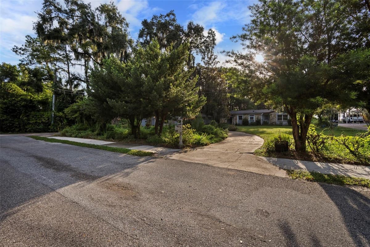 5251 LAKE JESSAMINE DRIVE — photo 36 of 62