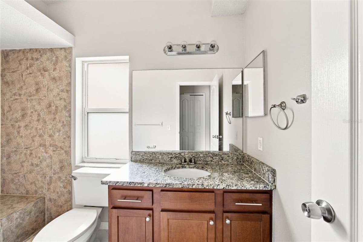 3191 DELTONA BOULEVARD — photo 17 of 36