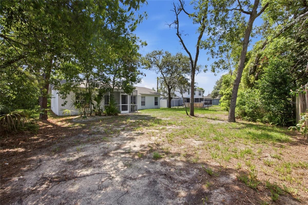 3191 DELTONA BOULEVARD — photo 31 of 36