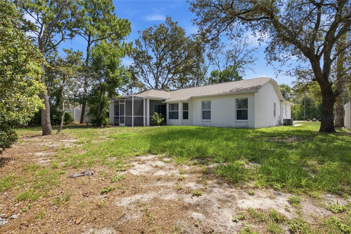 3191 DELTONA BOULEVARD — photo 29 of 36