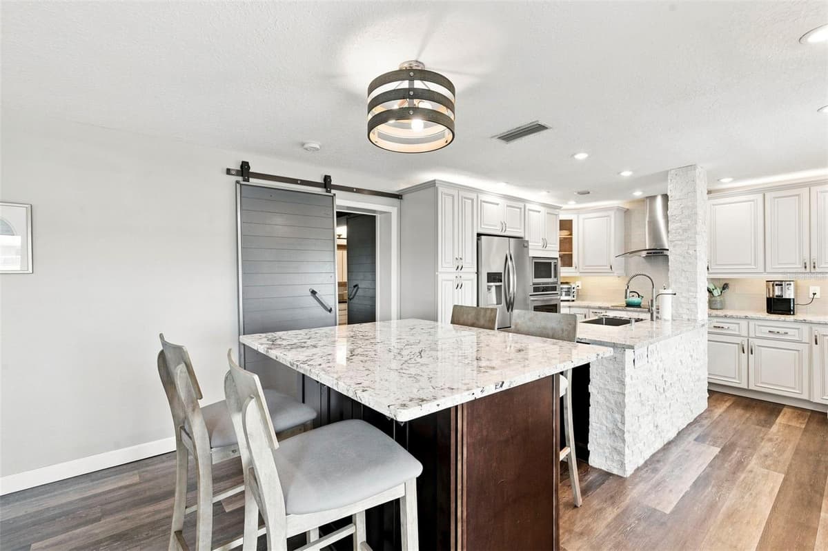 5023 STARFISH DRIVE — photo 10 of 56